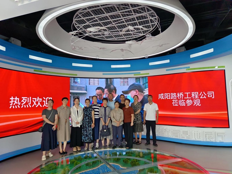 垃圾分類“啟智” 路橋環(huán)?!佰`行”